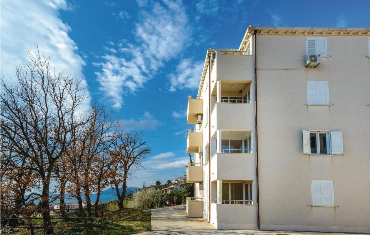 Nice Apartment In Cavtat With Wifi Экстерьер фото